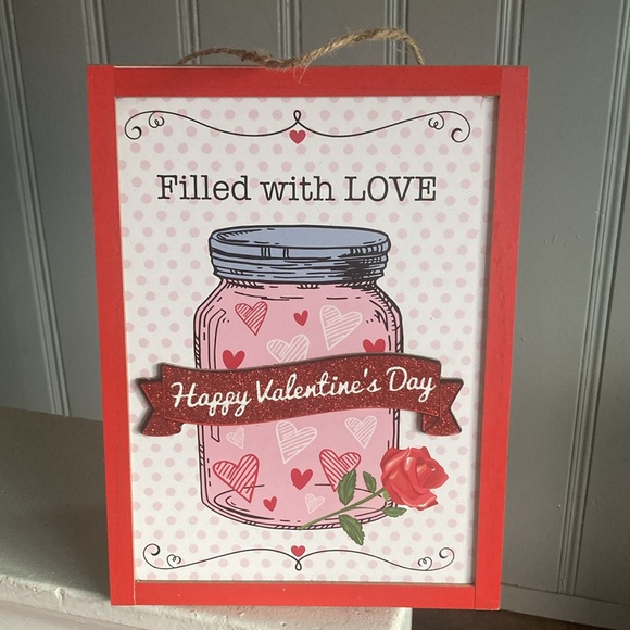 NWT Red Wooden Frame- Filled w/ Love Mason Jar ❤️ Happy Valentines Day Sign 🌹 - Picture 7 of 11